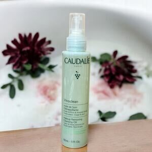 CAUDALÍE Paris Vinoclean Makeup Removing Cleansing Oil - 150ml / 5 fl oz New!
